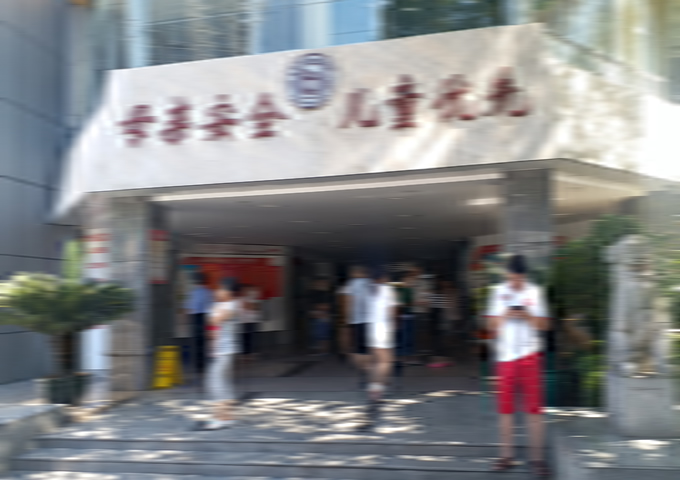 长沙市妇幼保障医院楼厨房油烟清洗工程案例